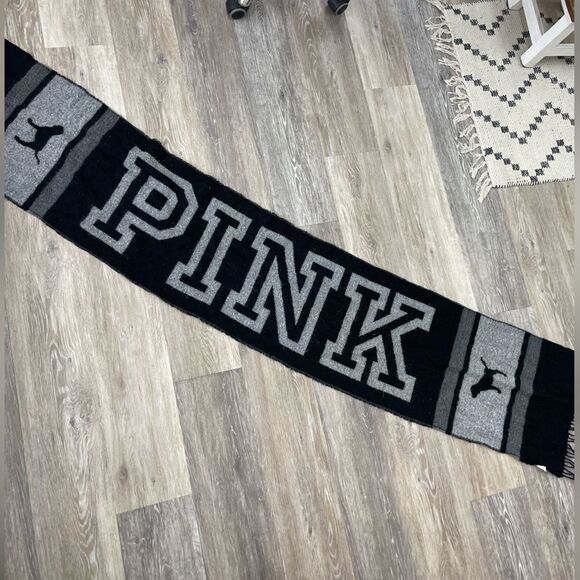 VS Pink Scarf - Picture 8 of 8